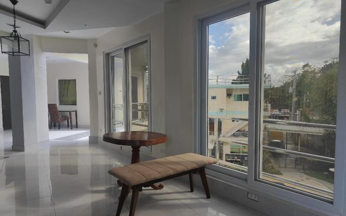 Elicon Suites Bohol