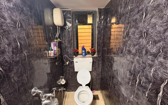Off Linking rd-Ground floor 1BHK Apartment.