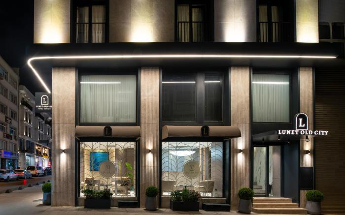 Lunet Old City Hotel