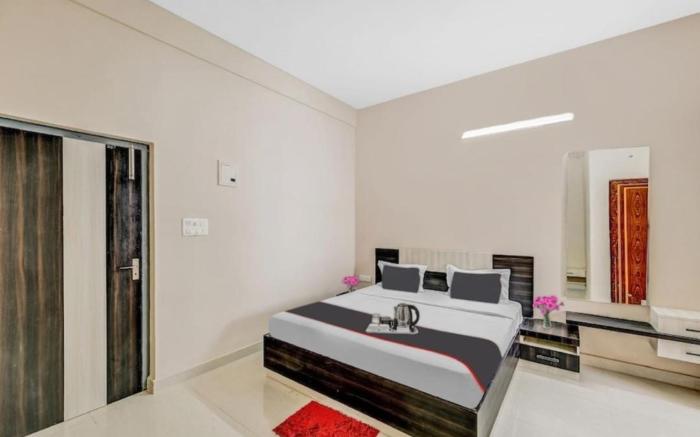 Goroomgo Sri Krishna Palace Bhubaneswar