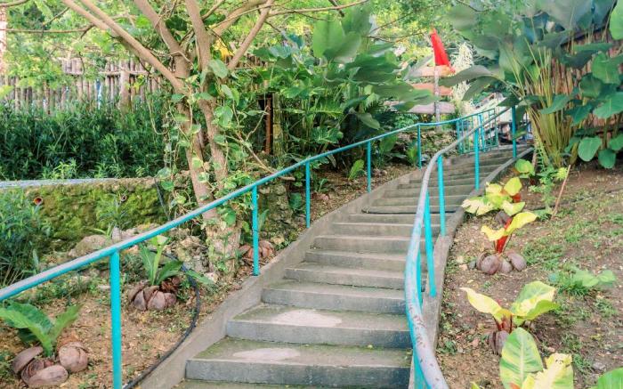 BUSAI DREAM FALLS RESORT