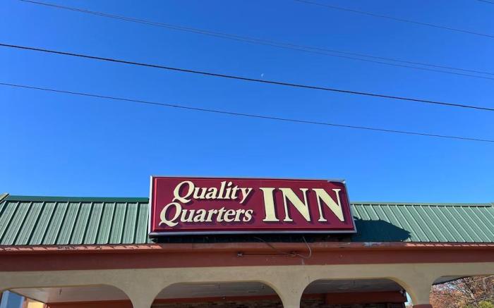 Quality Quarters Inn By OYO Richmond KY I-75