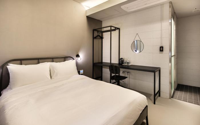 Boutique Stay Snob