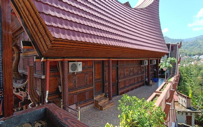 HOTEL LALLANGAN