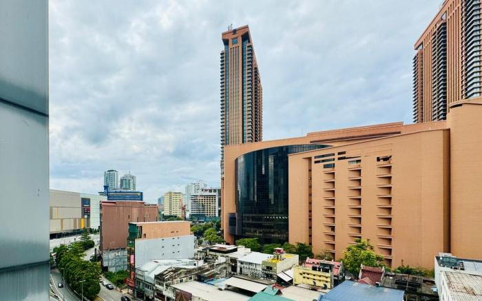 Bukit Bintang 6 pax 1BR| 5min walk LRT, T.Square