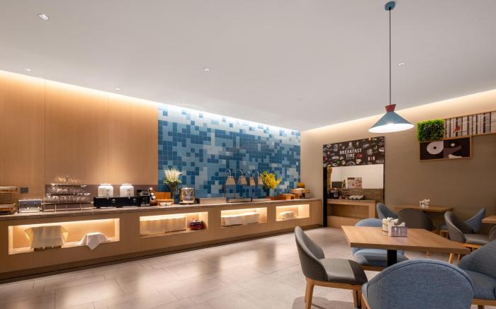 Home Inn Neo Xi'an 5th Zhonglou Road Metro Station