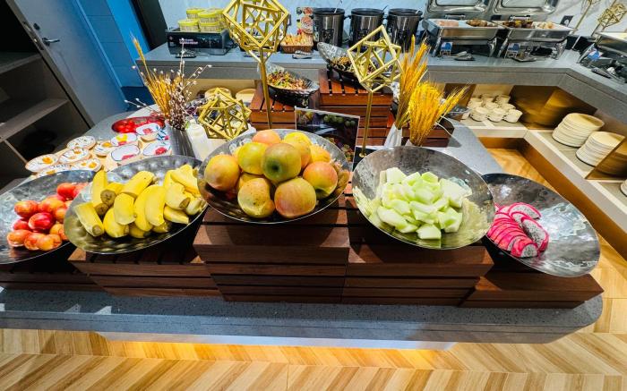 Yitel Collection Qingdao Shandong Road Central Business District Wanda Plaza