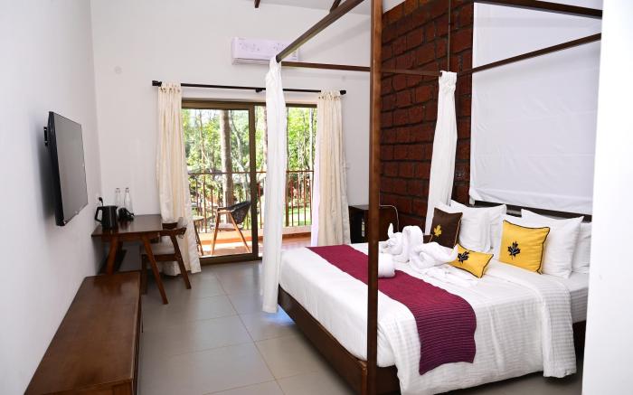 TGI Redolent Resort & Spa 