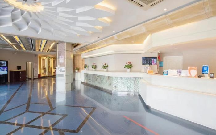 Home Inn Shanghai Jingxi Road Metro Station Yindu Road