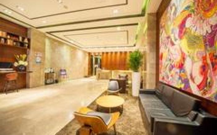 Yitel Shanghai International Tourism Resort Xiupu Road Metro Station