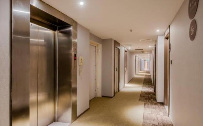 Home Inn Neo Shanghai Fengxian Fengcheng 9th Renming Hospital