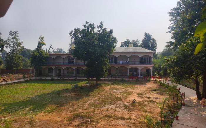 Bandhavgarh Tiger Resort