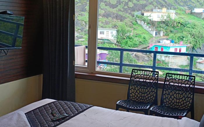 MISTY VALLEY INN