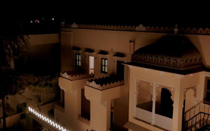 Garh madan guest house 