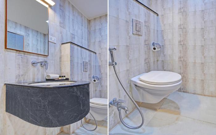 Hotel Mandovin Near Railway Station