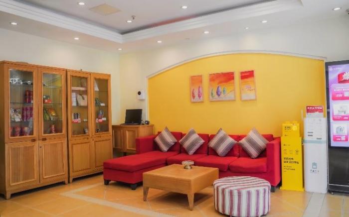 Home Inn Chengdu Huaxi Medical University Telecom Road