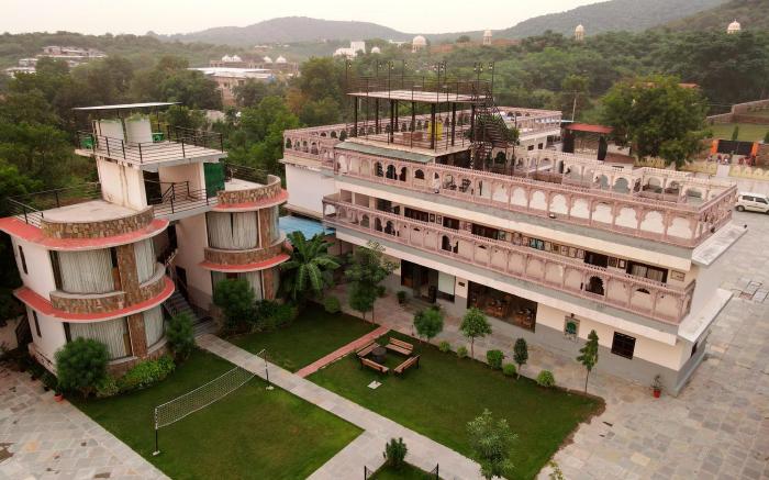 The Yash Resort & Hotel