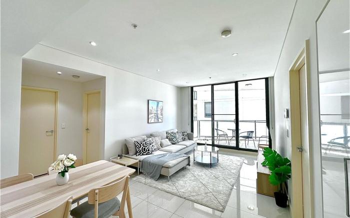 Cosy 2-Bedroom Apartment, Homebush NSW 2140