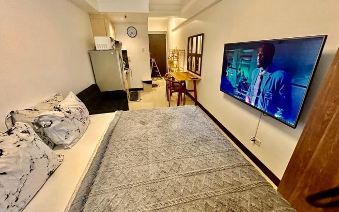 KingBedSuite#7 100mbps | 50"TV w/Netflix | nr Mall