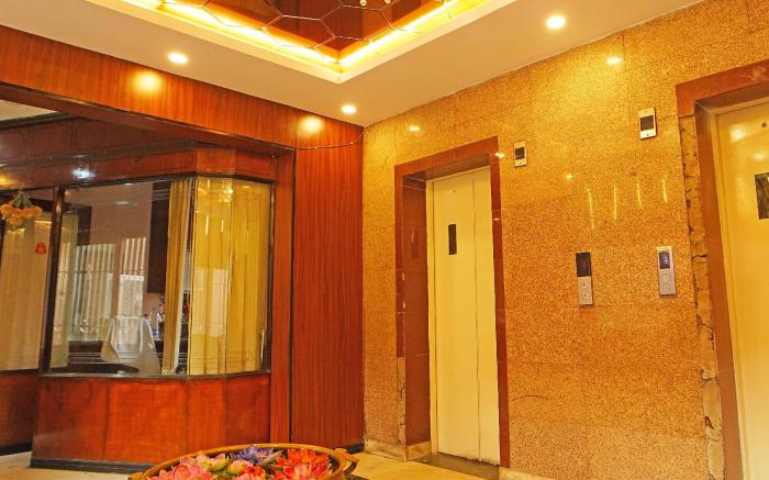 Hotel Samrat