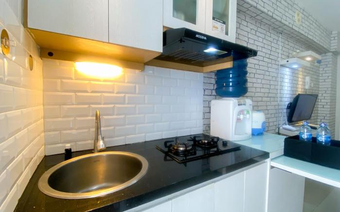 Homey and Comfy Studio at Bassura City By Travelio