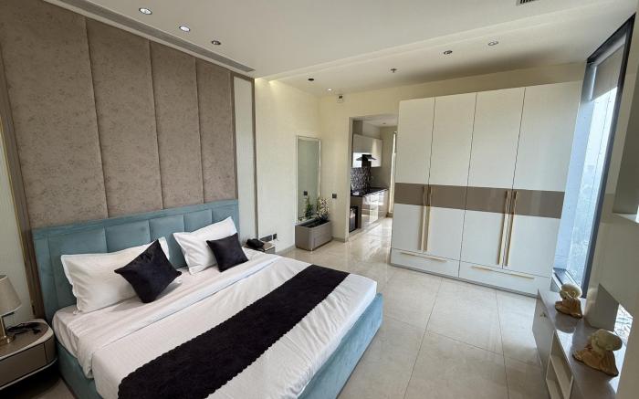 Saltstayz Premier - Mohali Chandigarh