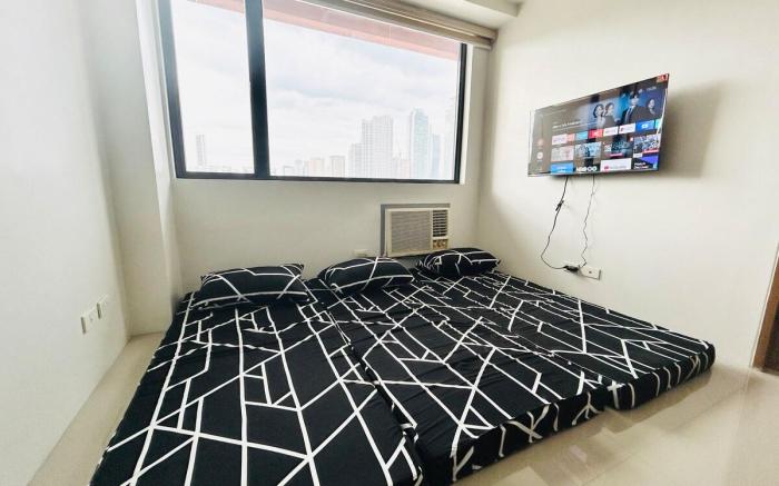 Budget Accommodation@ Ace Suites by the Indoor Spa
