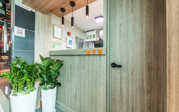 Yongsan Sharp Hotel