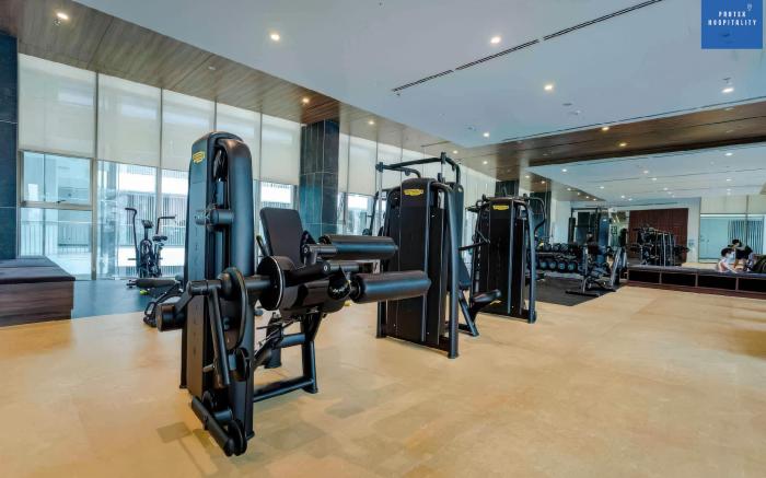 The Peak Midtown Suites - Infinity Pool & Gym