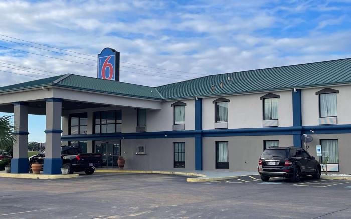 Motel 6 Canton, MS