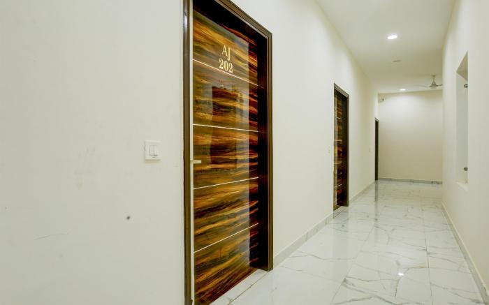 HOTEL O AJ RESIDENCY