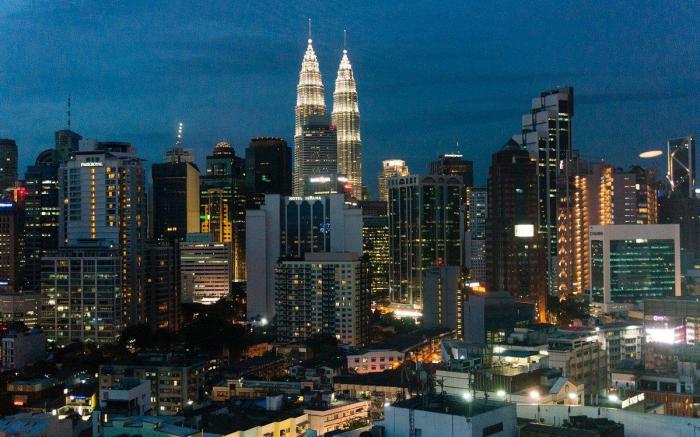 Nice World Service Suite at Times Square Kuala Lumpur