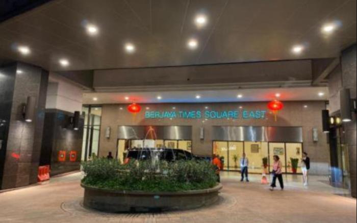 Nice World Service Suite at Times Square Kuala Lumpur