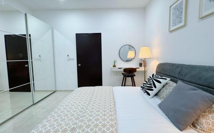 KLIA Sepang Charming 4-Bedroom Blissful Homestay