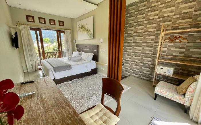 Double U Camp and Villa