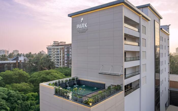 Park Inn & Suites by Radisson Thrissur East Fort