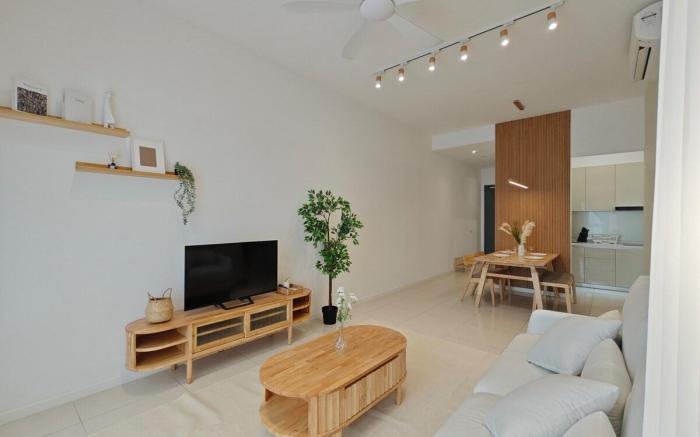 Paradigm Residence, Horizon Suite by Antlerzone