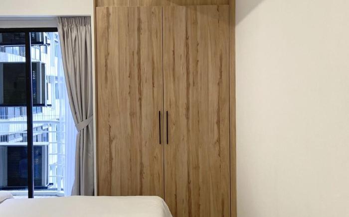 NEW 1600sqft Fahrenheit88 Spacious Suite 12PAX