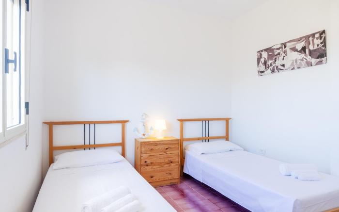 Porto Cesareo Air-conditioned Villa sleeps 12 Torre Cesarea