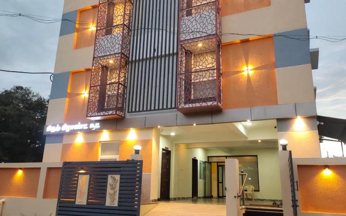 Hotel Rhythm Grand  Suite