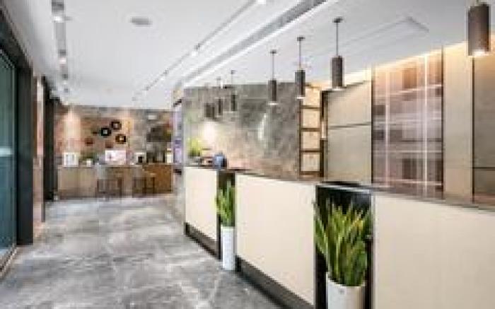 Home Inn Plus Hangzhou West Lake Lakeside Hefang Pedestrian Street