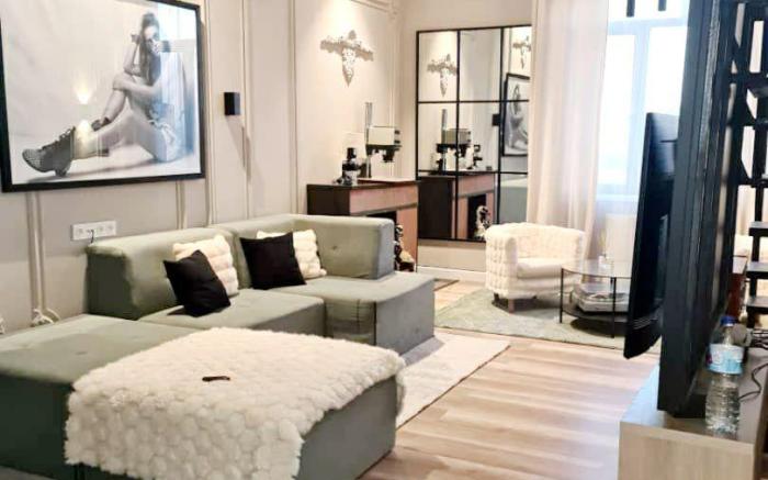 City center luxury 150m2 aprt near Grand Mir hotel
