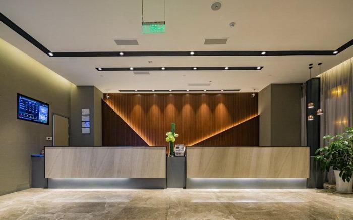 Home Inn Style Golden Chengdu Qingyang Wanda Zhongba Metro Station