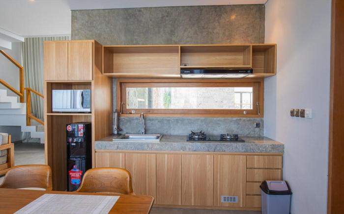 Stunning Villa with Scenic Rice Field View Canggu