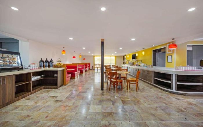 Hotel BeWow Querétaro