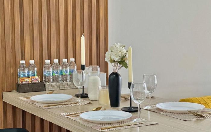 {New} 2-6 pax Blue Aurora Suite @ UNA, KLCC