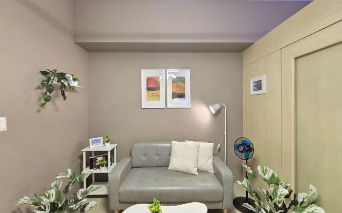 Condotel 1BR w/ Balcony SM Light Residences #LT10