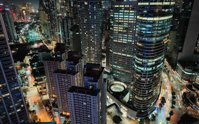 Makati SMDC Air Res. 56th floor with 2 double beds
