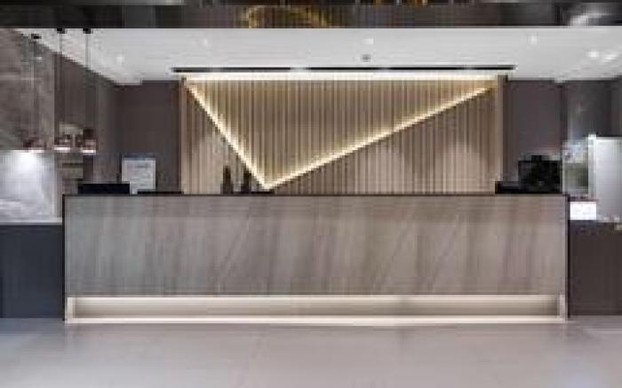 Home Inn Selected Xi'an Zhonggulou Datang Xishi Metro Station