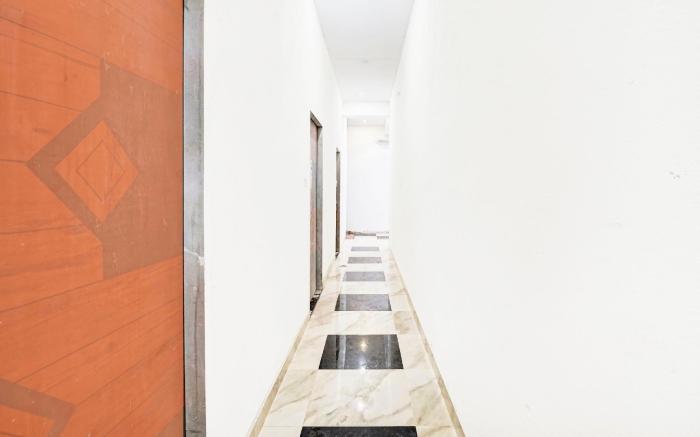 Hotel O Ak Hotels